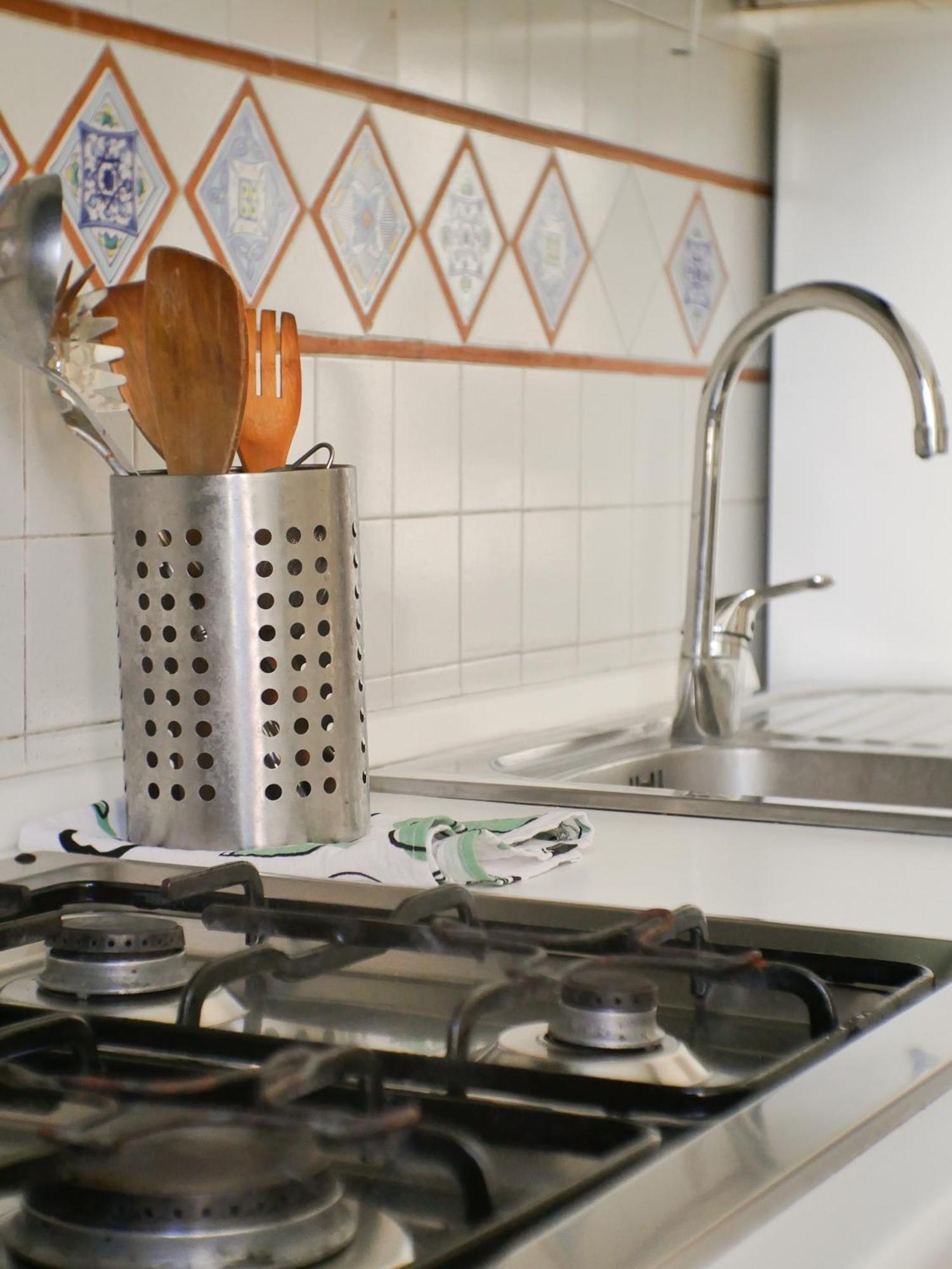 Modern 1 Bedroom Near Metro Róma Kültér fotó